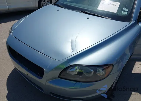 2009 Volvo C70 T5 из США, поврежденный, VIN YV1MC67299J070505